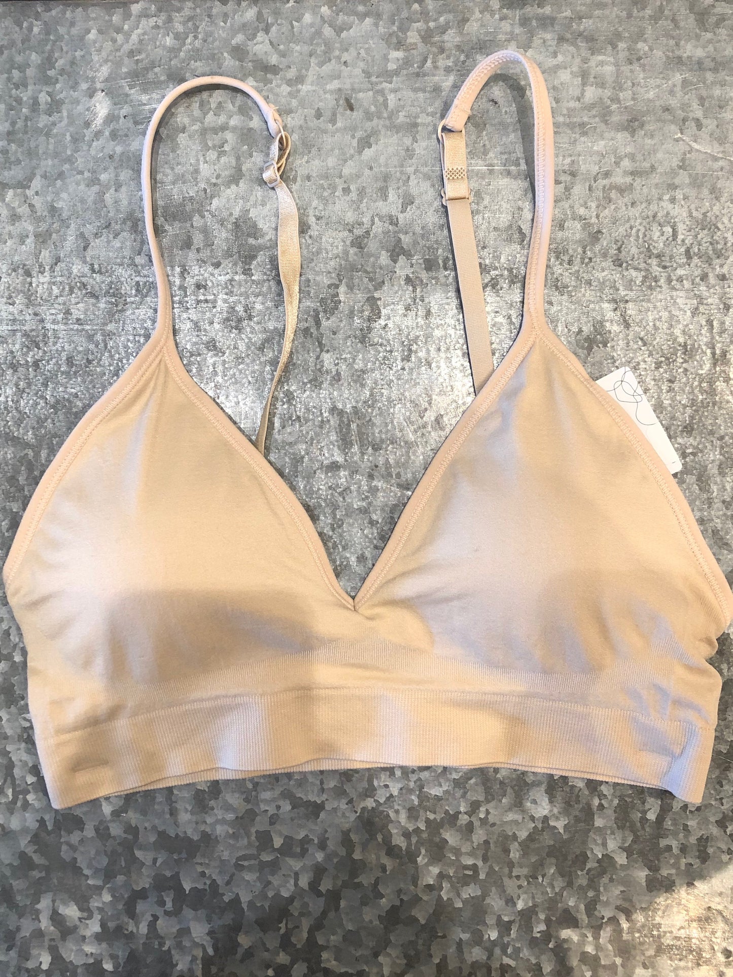 the mews | basic bra - m/l - KISS AND MAKEUP