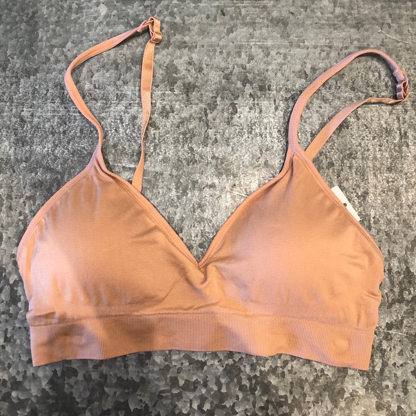 the mews | basic bra - m/l - KISS AND MAKEUP